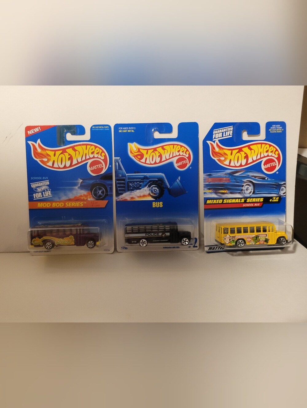 Police Bus School Bus Love Bus Mattel Hot Wheels New In Near Mint Conidition